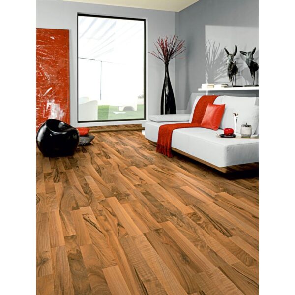 Laminat Basic Nussbaum – Bild 3