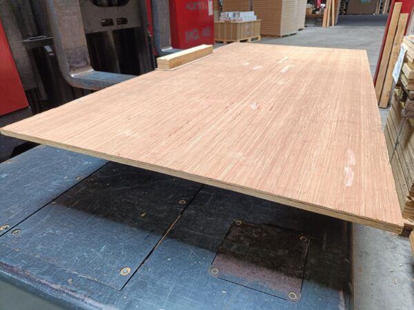 22 mm Sperrholz Industrie BB / CC