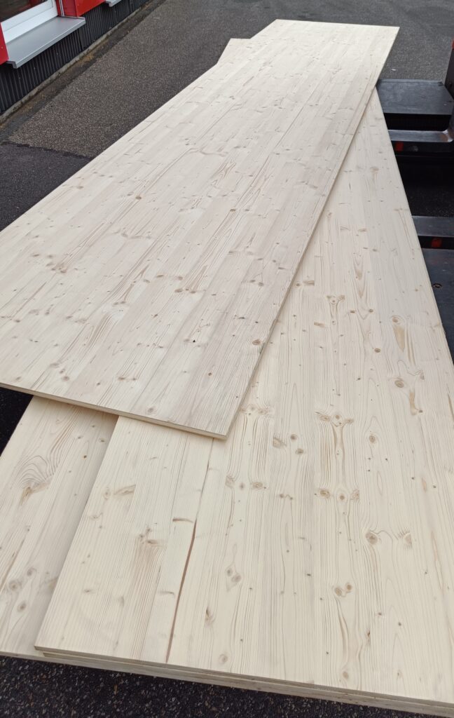 19 mm 3-Schicht-Platten Fichte - SONDERPOSTENPAKET GELB